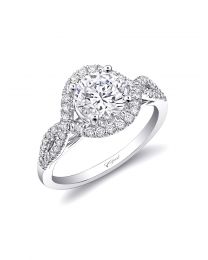 Show-Stopping Halo Engagement Ring