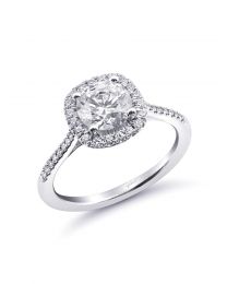 Beautiful Sparkling Engagement Ring