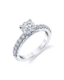 Classic Design Engagement Ring