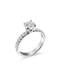 Elegant Engagement ring